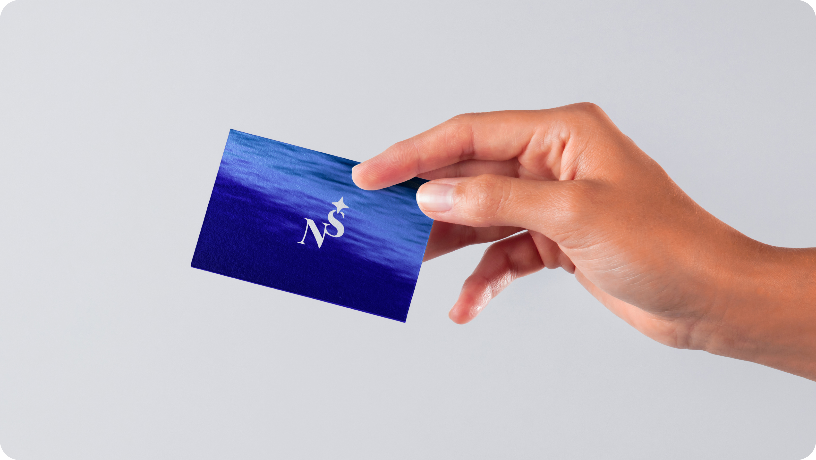 Feuilles de recherches et cartes de visite