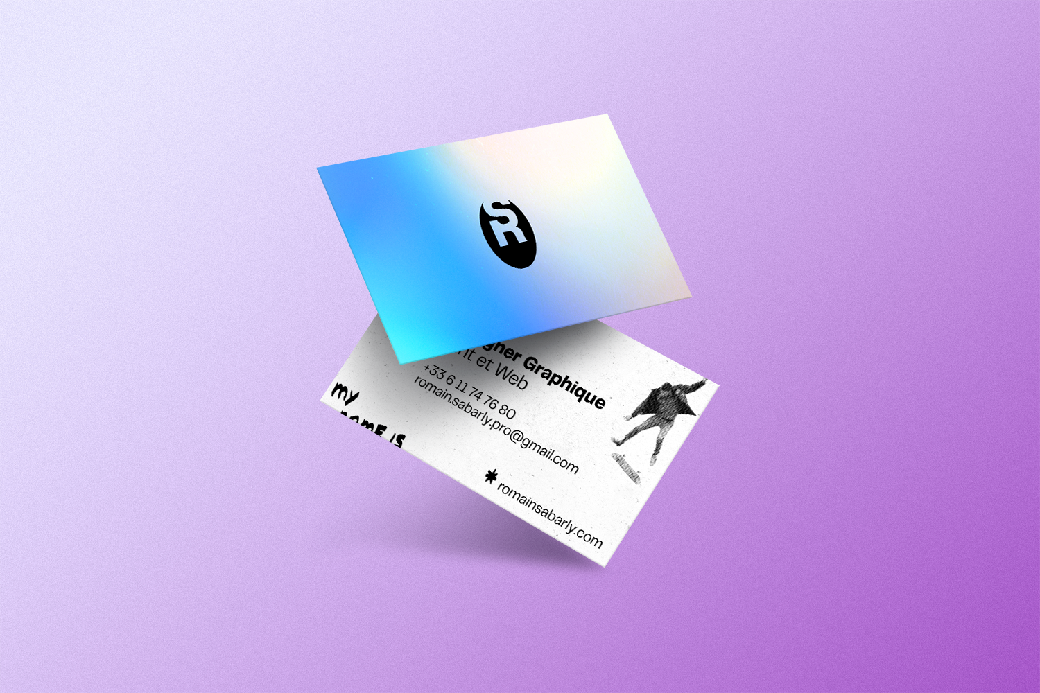 Présentation des cartels d'information pour Vitrine sur l'Art